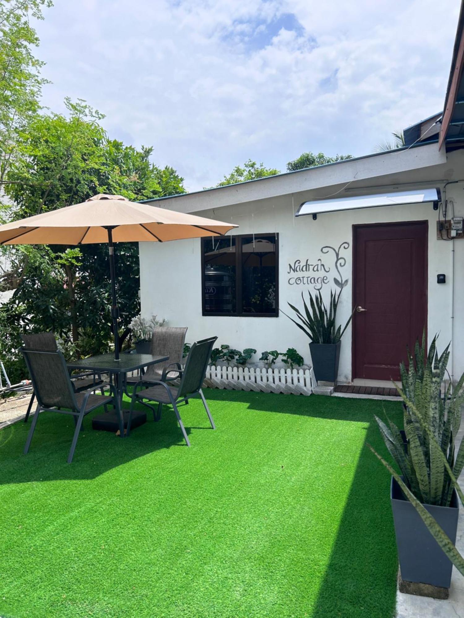 Nadrah Cottage Bayan Lepas Εξωτερικό φωτογραφία